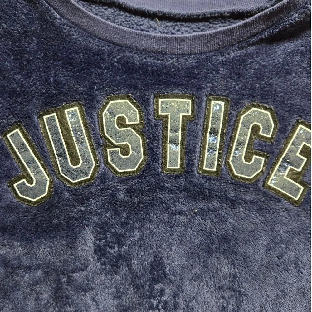 Justice snuggle up